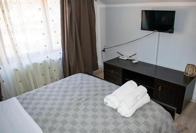 بنسيون Casa Mocanitei