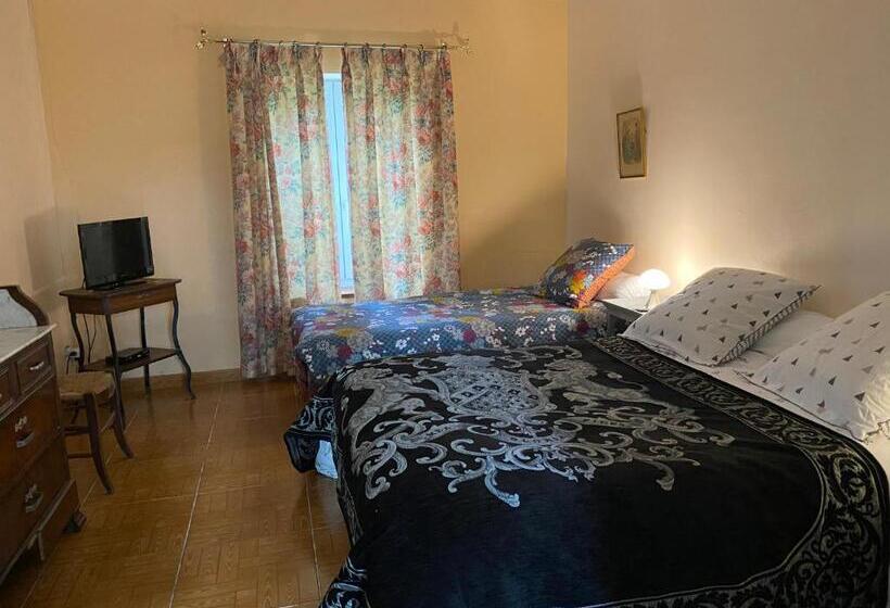 Пансион Chambres D’hôtes De Pouzatel