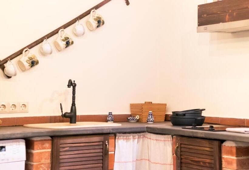 膳宿费 Folkloric Loft Ulița Românească