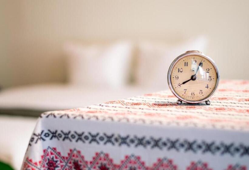 膳宿费 Folkloric Loft Ulița Românească