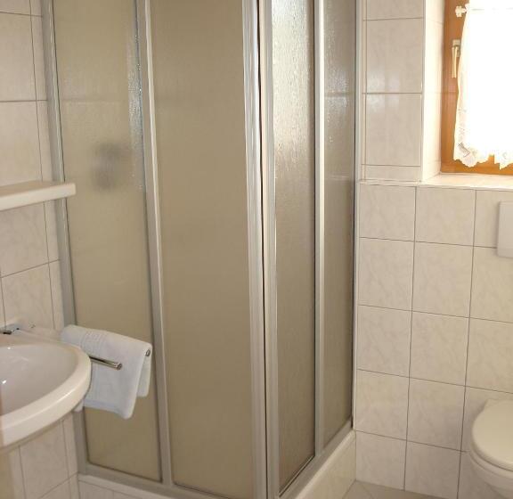 פנסיון Haus Rohr