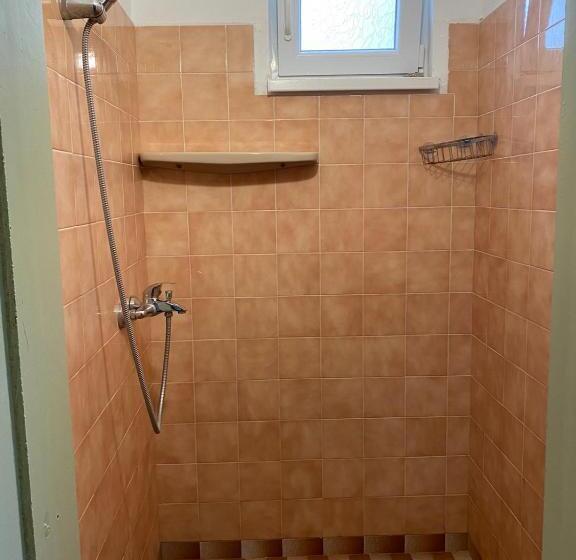 بنسيون Jacky S House