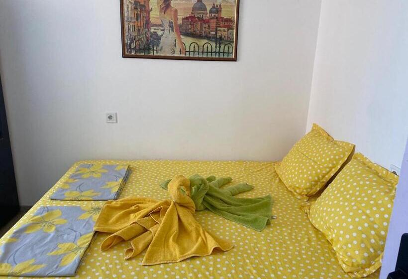 بنسيون Jacky S House