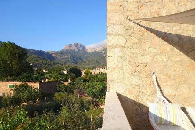 بنسيون La Luna