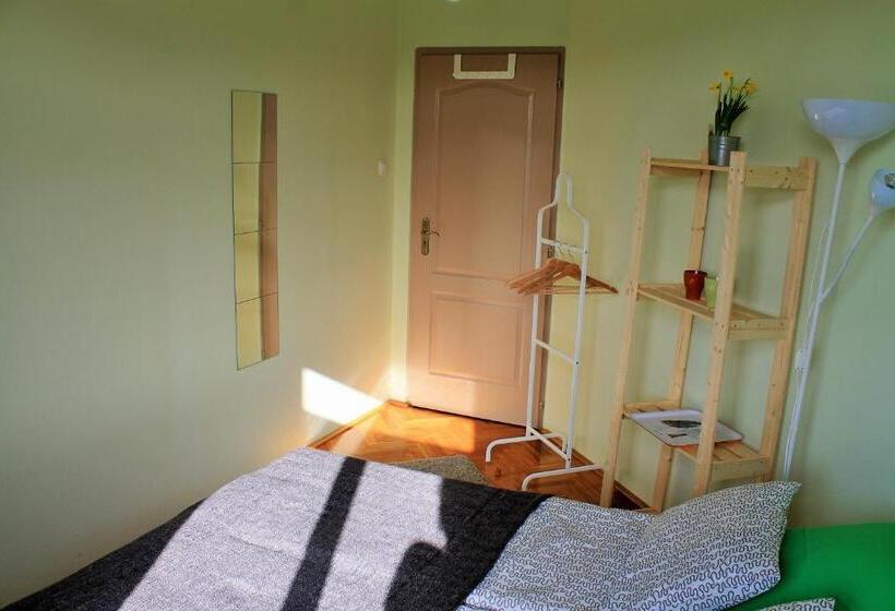 פנסיון Lidi Guesthouse