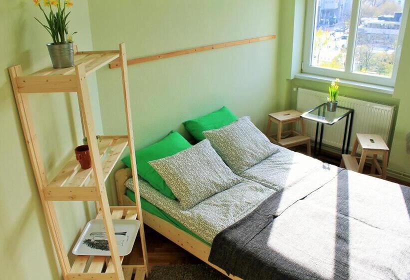 פנסיון Lidi Guesthouse