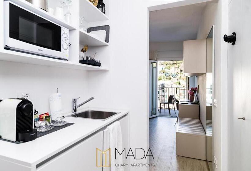 پانسیون Mada Charm Apartments Jacuzzi