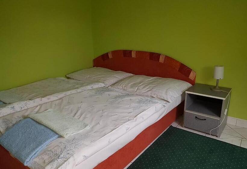 פנסיון Penzión Kormoš