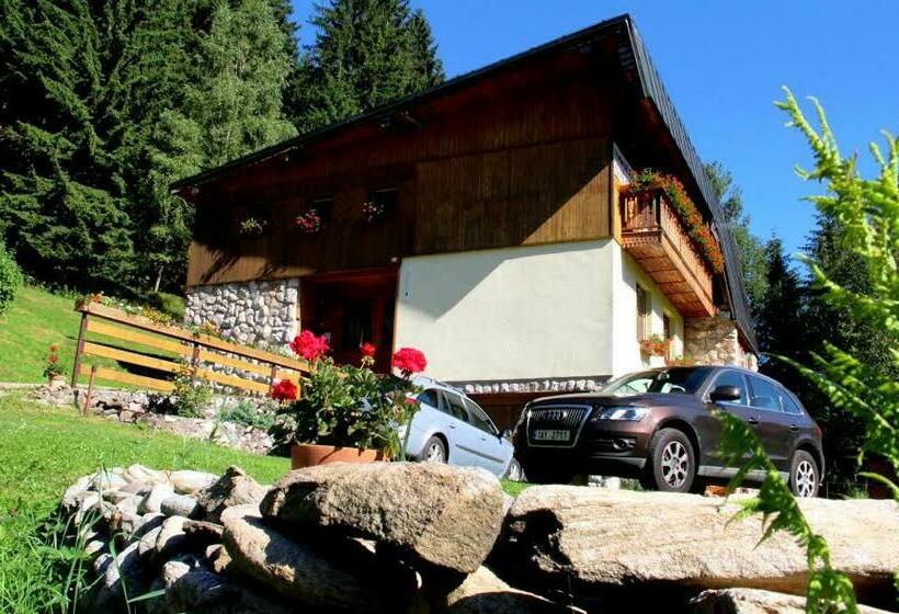 پانسیون Penzion Sluníčko