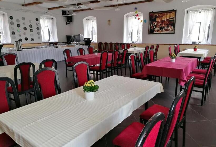 ペンション Penzion U švarců