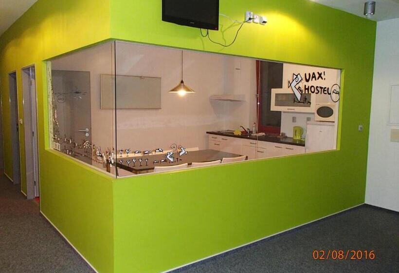 بنسيون Penzion Uax