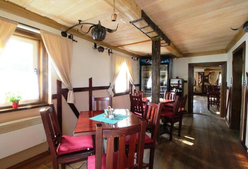 بنسيون Penzion Vlčárna