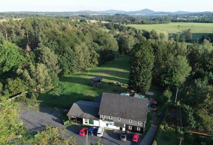 פנסיון Penzion Vlčárna