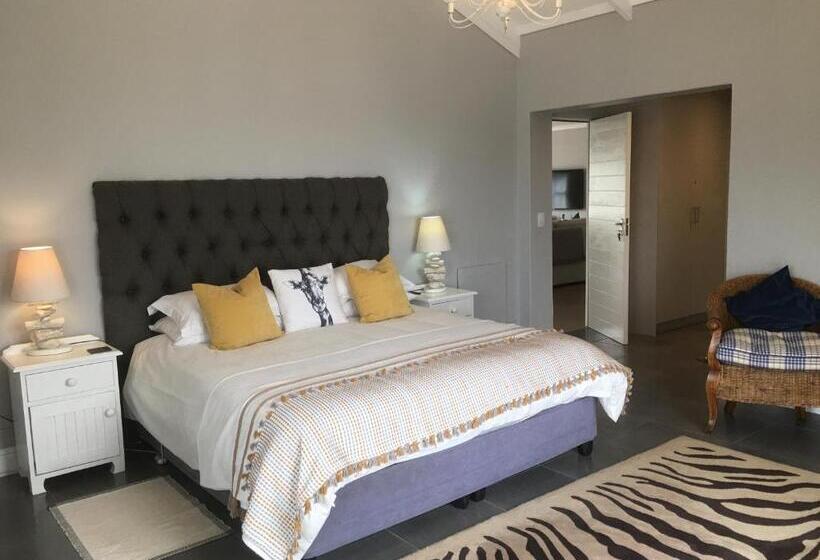 پانسیون Pezula Golf House