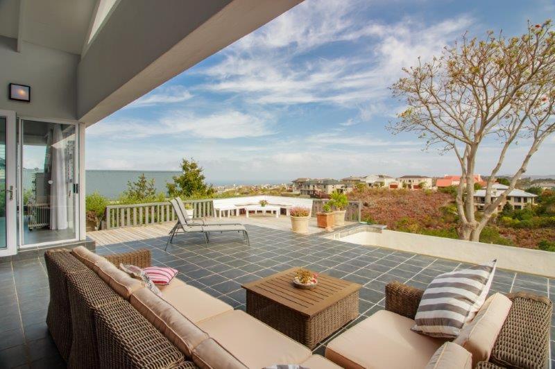 پانسیون Pezula Golf House