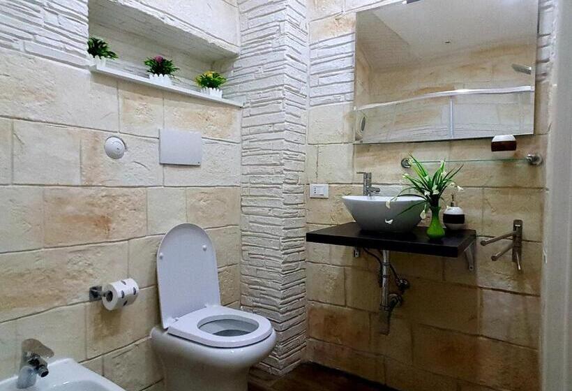 פנסיון Room N.22