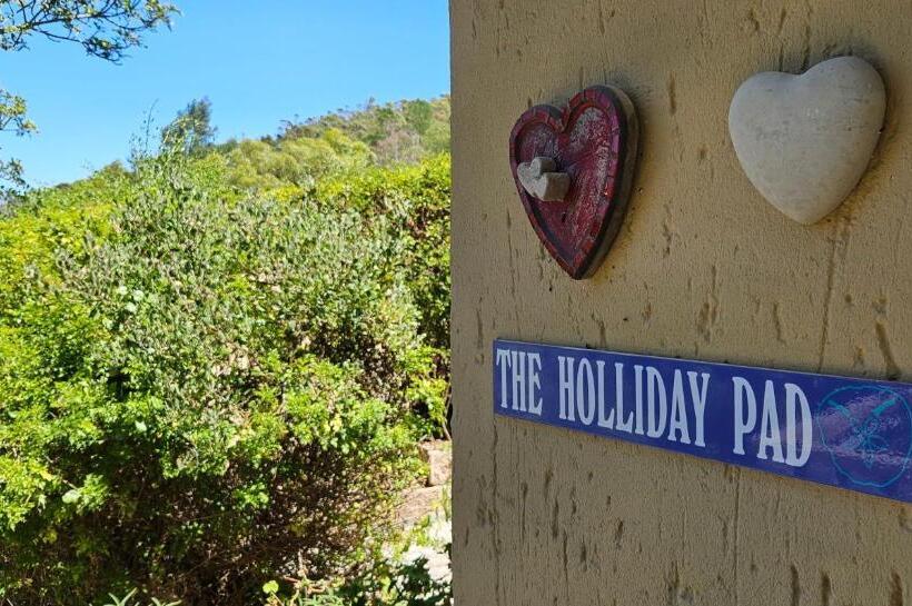 פנסיון The Holliday Pad