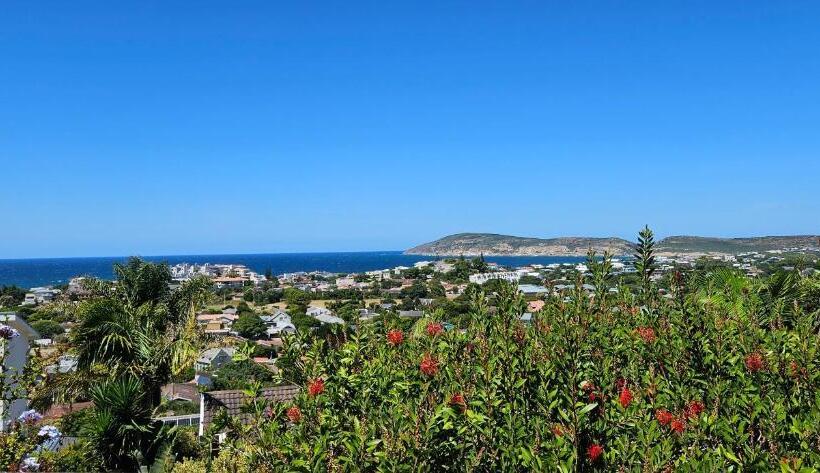 פנסיון The Holliday Pad