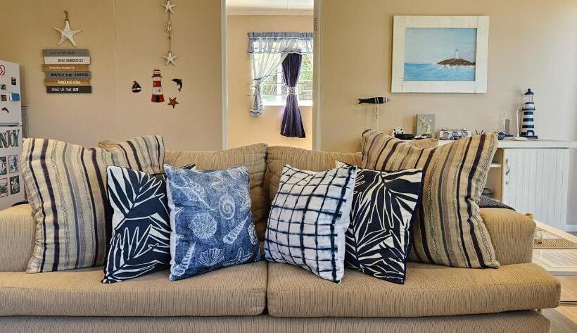 פנסיון The Holliday Pad