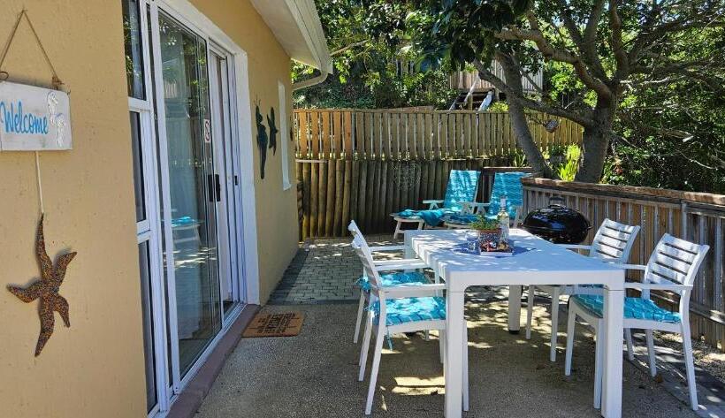 פנסיון The Holliday Pad