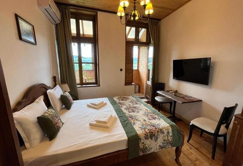 펜션 Tsarevets Residence