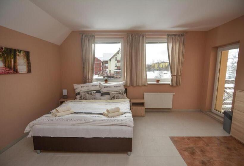 膳宿费 Vila Kamah