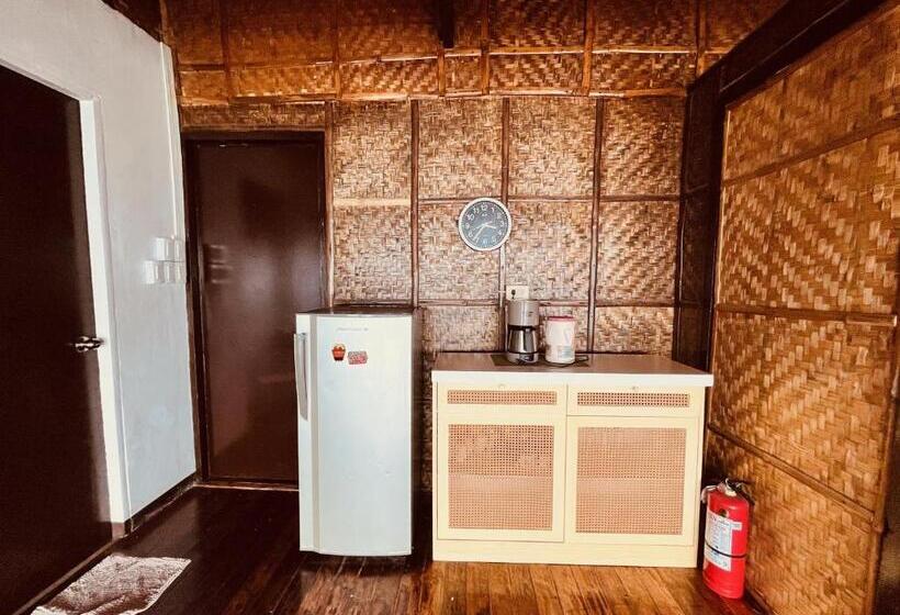 פנסיון Villa Milagros Dive Inn Anilao