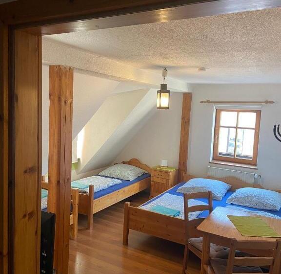 Пансион Zirndorf Gästehaus