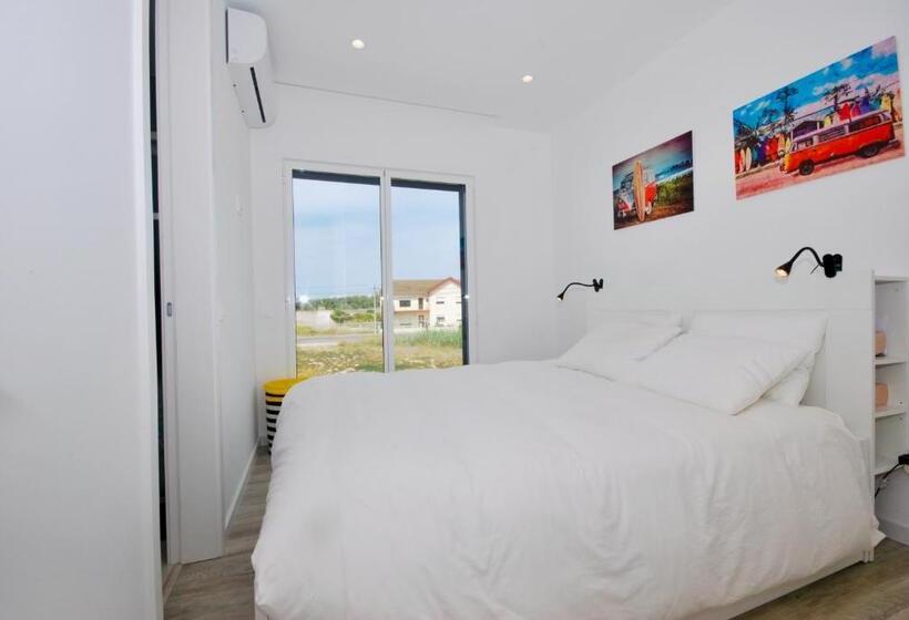 Sandra Apartment   Ferrel, Sunny Balcony, Shared Pool