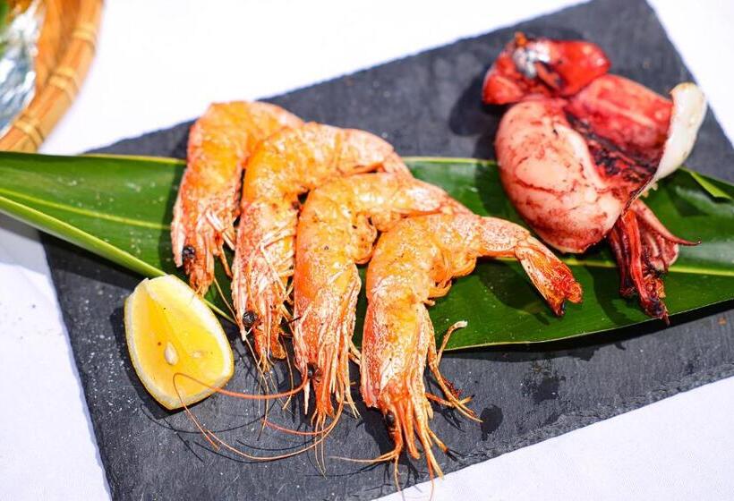 泊まれるアートミュージアム 琉球ヴィラ