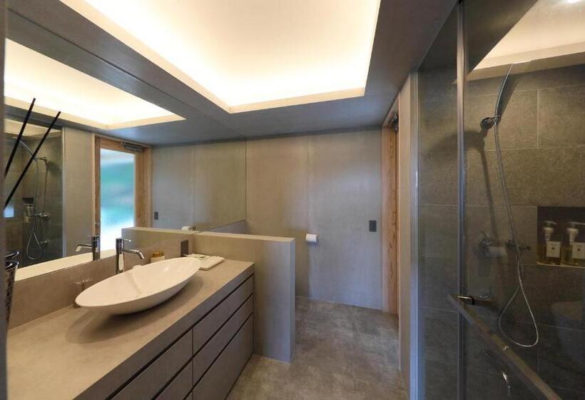 泊まれるアートミュージアム 琉球ヴィラ