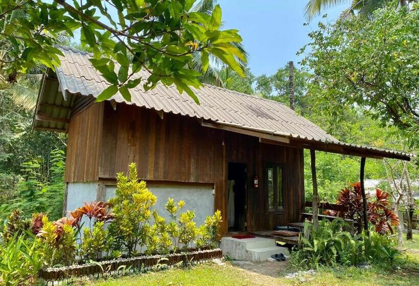 فندق صغير Eve House Koh Kood