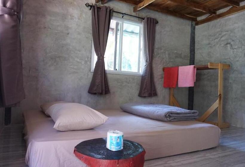 הוסטל Eve House Koh Kood