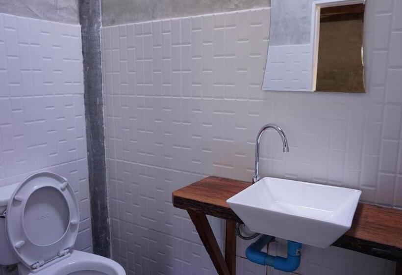 فندق صغير Eve House Koh Kood