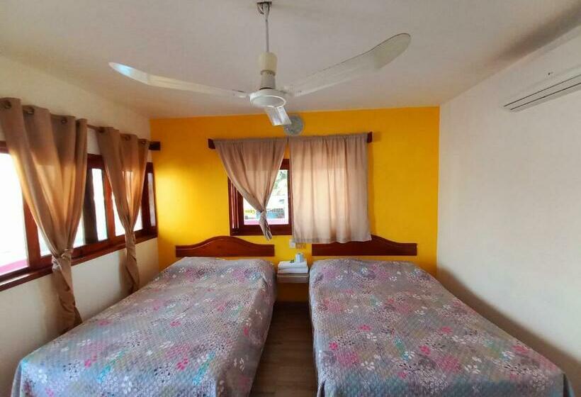 הוסטל Posada Casa Bugambilias