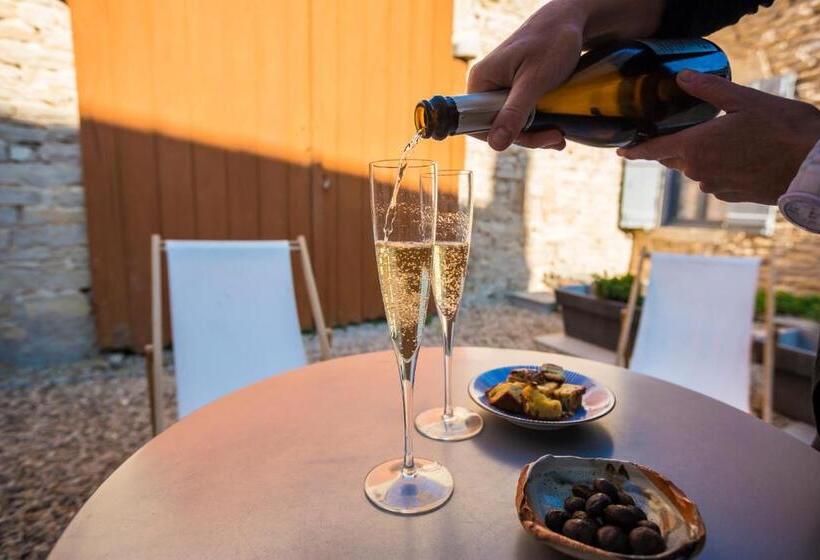 مبيت وإفطار Clos Saint Jacques   Maison D Hôtes