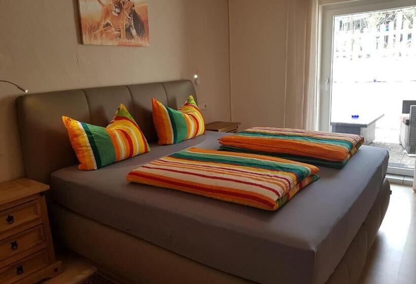 ベッドアンドブレックファースト Gästehaus Rana