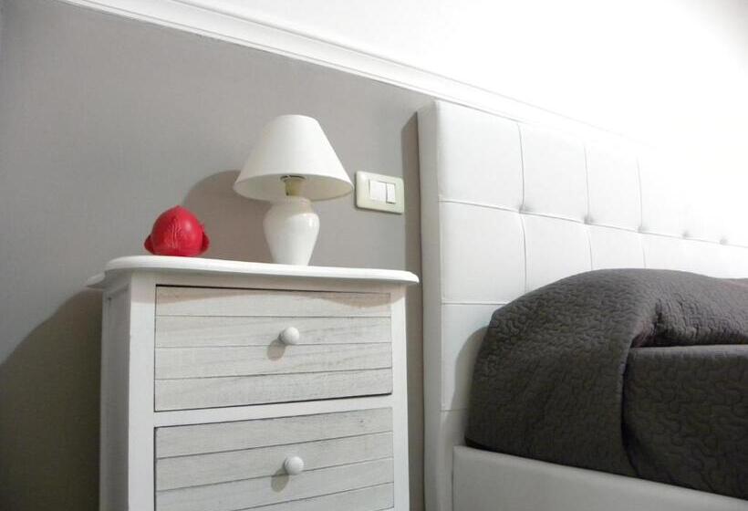 تختخواب و صبحانه Il Casale Dei Principi