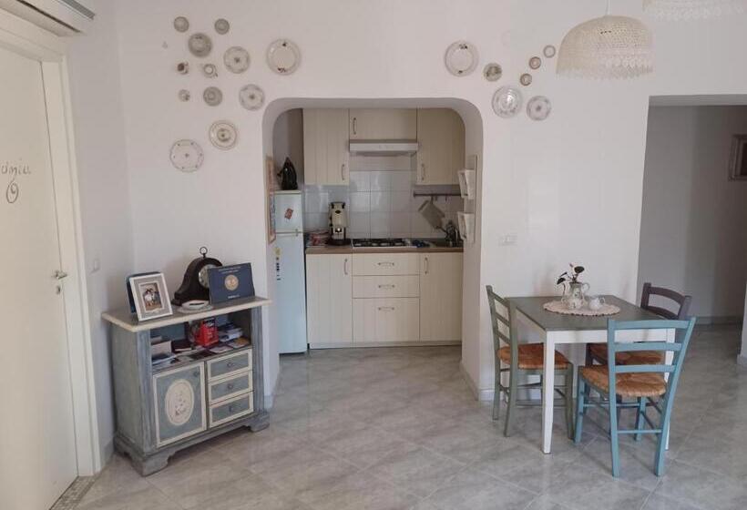 مبيت وإفطار La Corte Delle Vanità