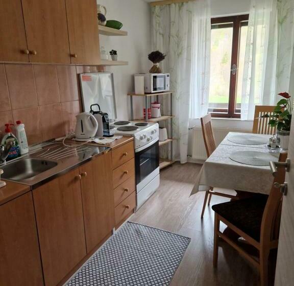 تختخواب و صبحانه Sobe ćuskić