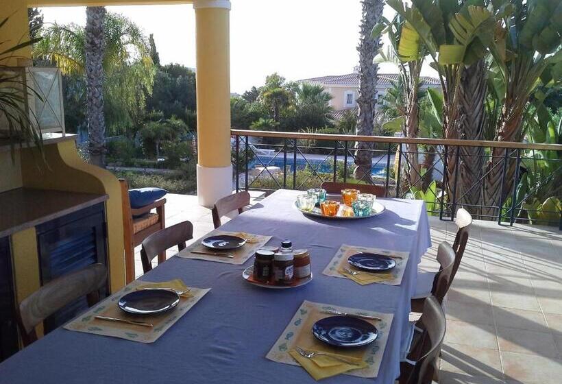 Bed and Breakfast Vila Florina