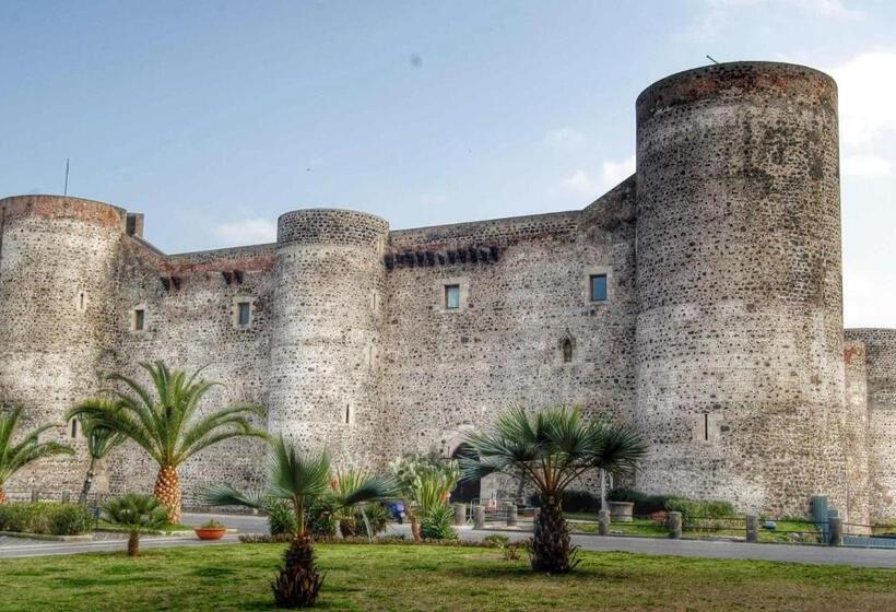 Apartment For 2 In Catania, B&b Le Voci Del Mercato