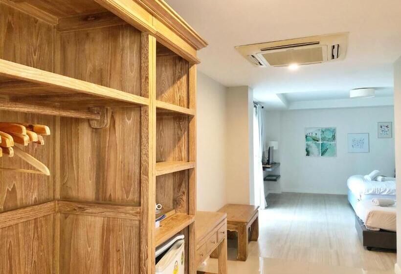 Отель Assasa Huahin