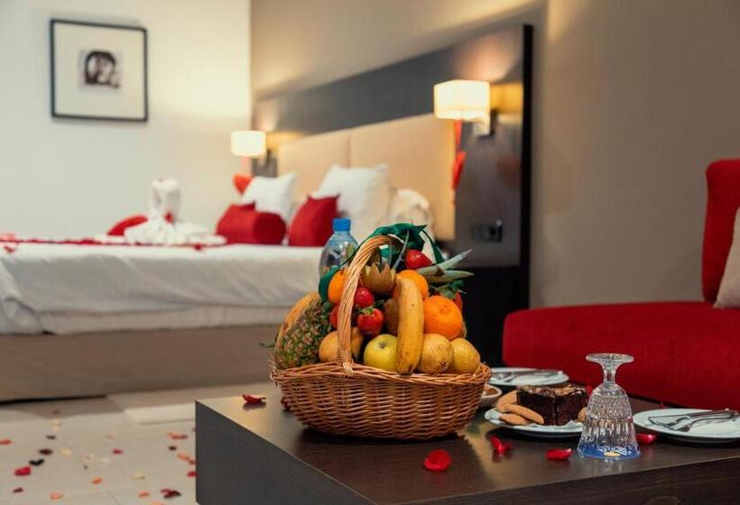 هتل Hôtel Tamuda Beach