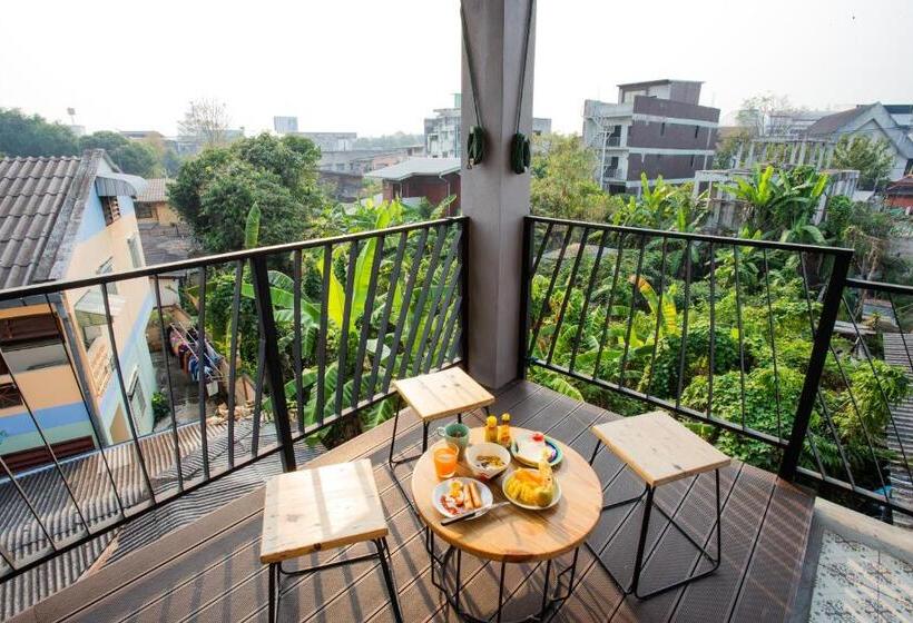 בית מלון כפרי Le Neuf Nakorn Lampang