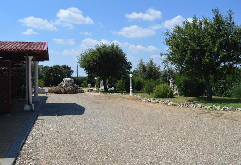 בית מלון כפרי Masseria Paglieroni