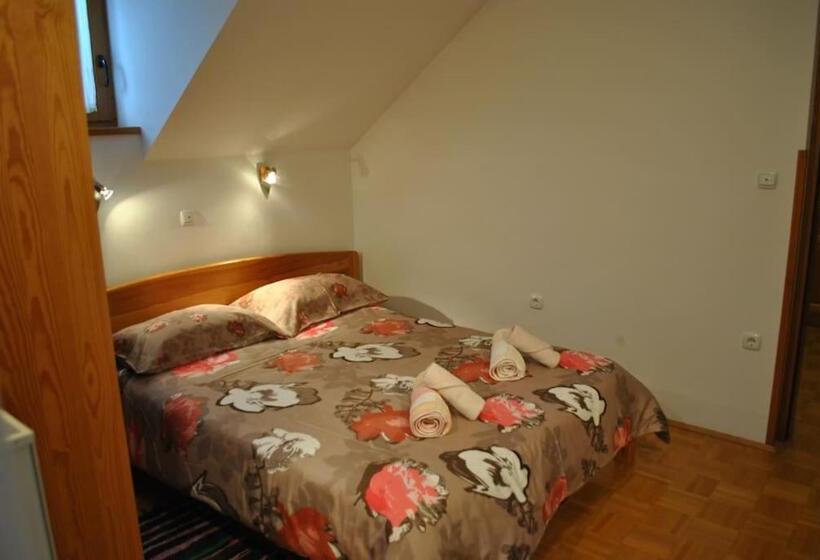 هتل Tourist Farm Kladje