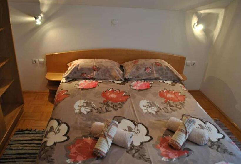 هتل Tourist Farm Kladje