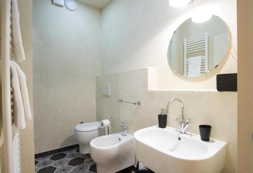 Il Piccolo Cavour Charming House B&b