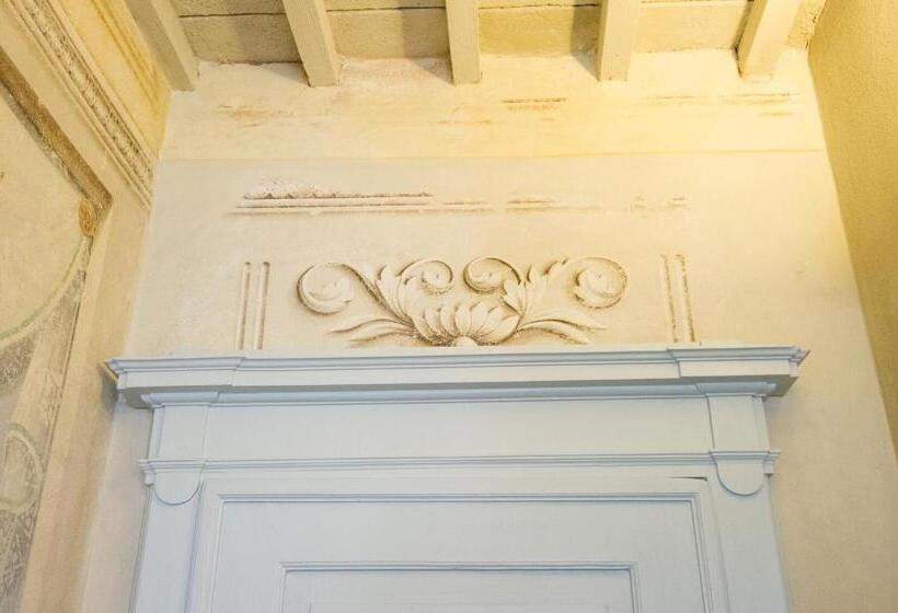 Il Piccolo Cavour Charming House B&b